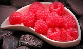 Picture Comprehension for Class 3 (Raspberries)